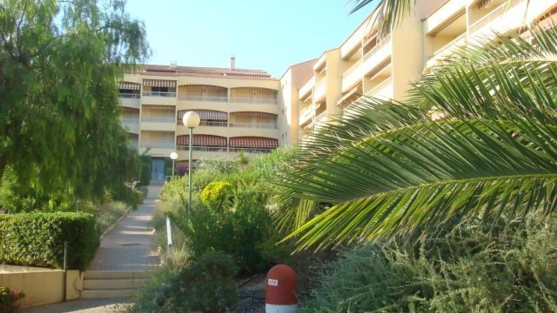 Appartement Cosy Avec Terrasse, Proche Plage Et Commerces - Bormes-Les-Mimosas - Fr-1-251-785 Appartamento