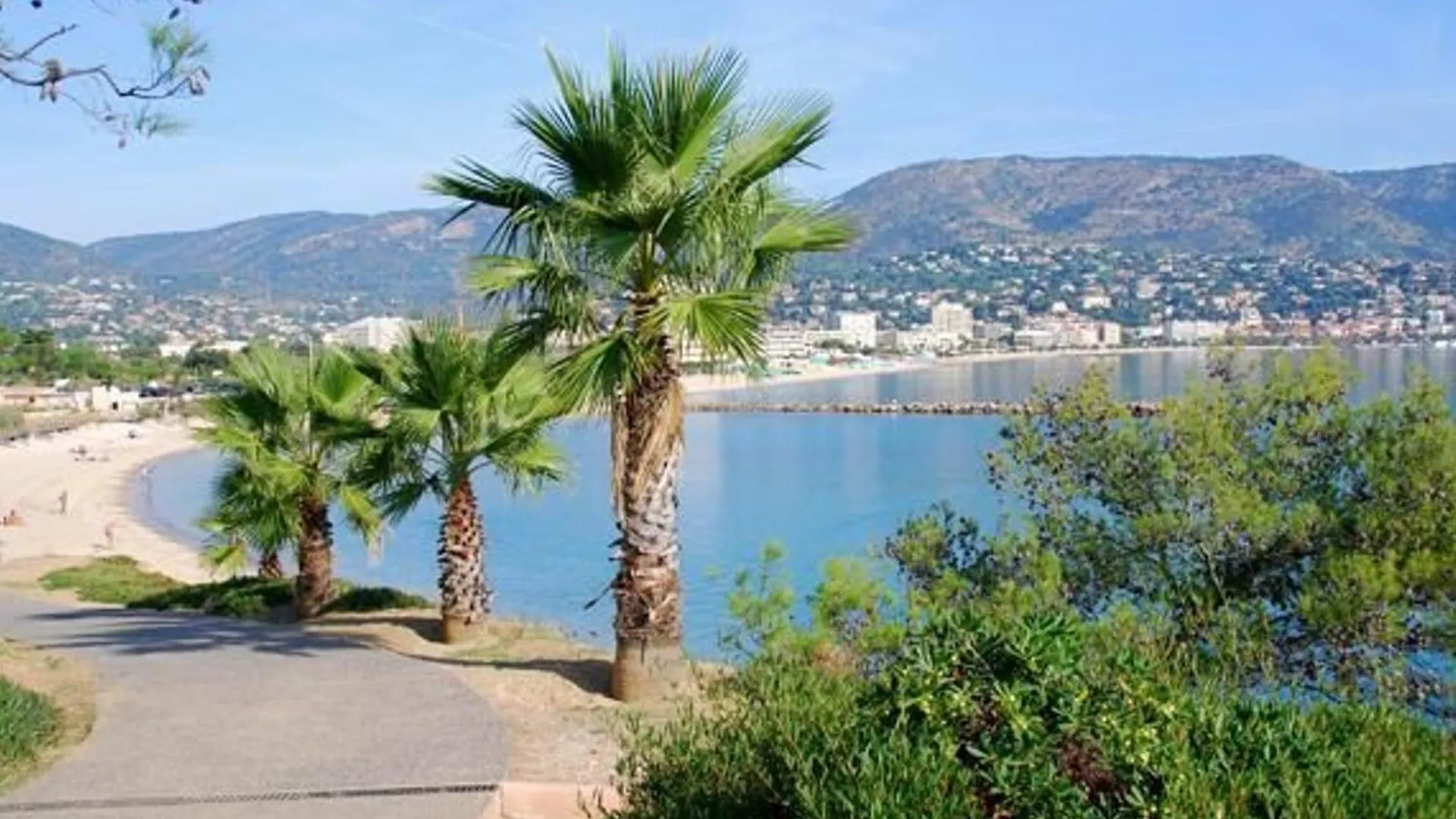 Appartamento Appartement Cosy Avec Terrasse, Proche Plage Et Commerces - Bormes-Les-Mimosas - Fr-1-251-785
